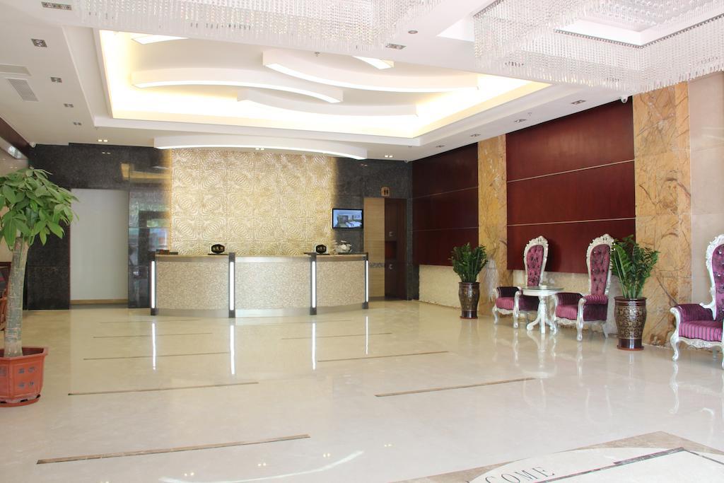 Zhuhai Platinum Holiday Hotel Экстерьер фото