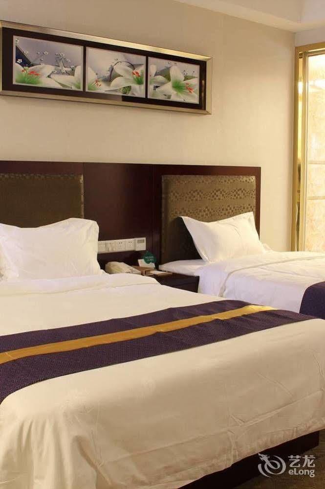 Zhuhai Platinum Holiday Hotel Экстерьер фото